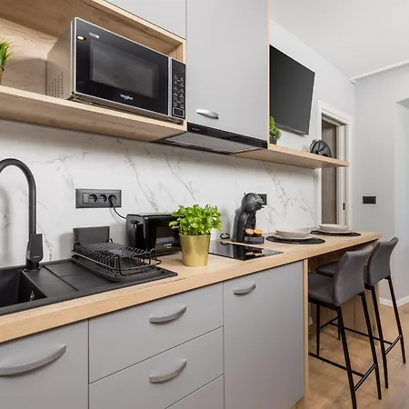 R&G City Vibes Apartments Rijeka Exterior photo